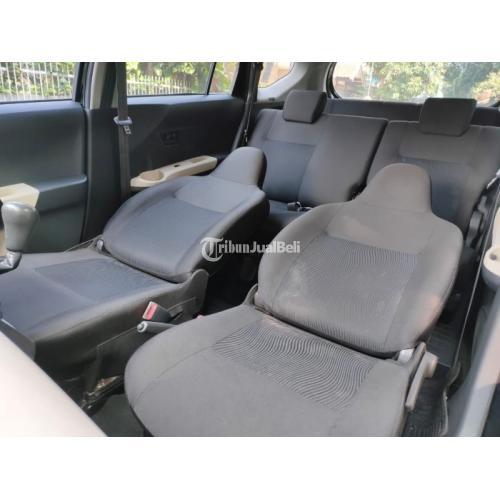 Mobil Daihatsu Sigra 1.0 D Bekas Tahun 2018 Black Manual Normal Murah - Bandung