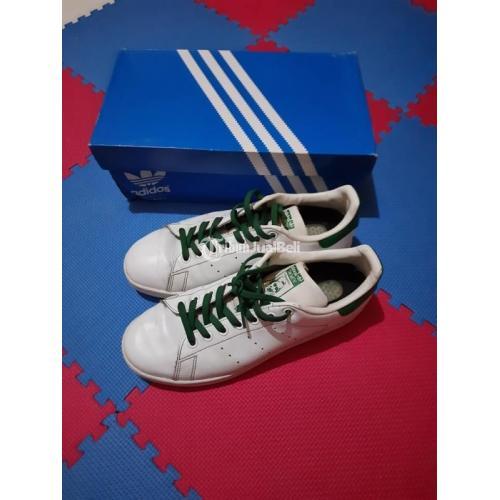 Adidas stan shop smith di bandung