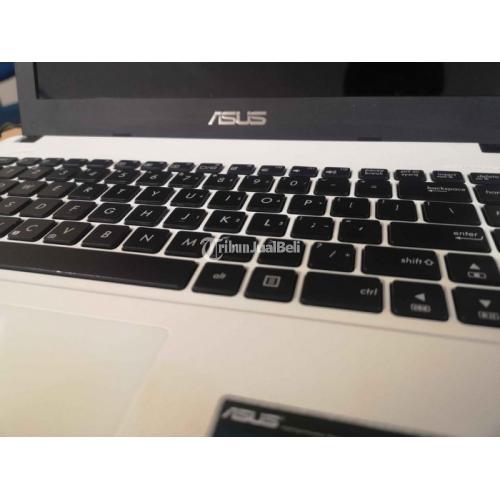 Laptop ASUS X450EA RAM 2 GB Layar 14 Inc Body Mulus Warna Putih - Jakarta Selatan