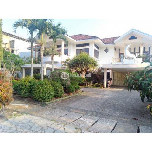 Dijual Rumah Villa Mewah Lembang Bandung 7 Kamar Lokasi Dekat Tempat Wisata - Bandung Barat