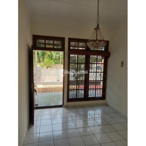Dijual Ramah Second Luas 200/180 JLN.Jati Padang Baru - Jakarta Selatan