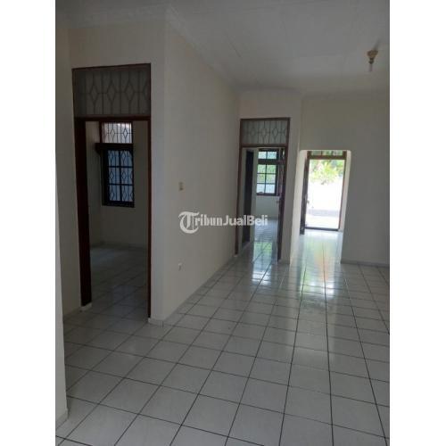 Dijual Ramah Second Luas 200/180 JLN.Jati Padang Baru - Jakarta Selatan