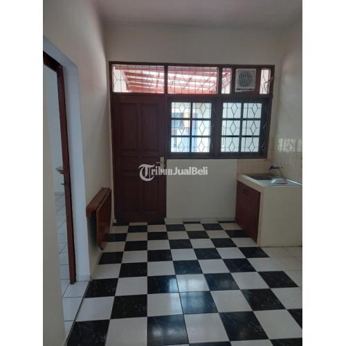 Dijual Ramah Second Luas 200/180 JLN.Jati Padang Baru - Jakarta Selatan