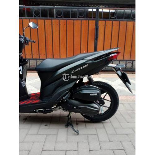 Motor Vario ISS 125 2021 Warna Hitam Bekas Surat Lengkap Pajak On - Sleman