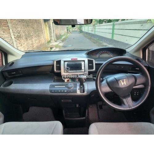 Mobil Honda Freed Matik 2011 Bekas Surat Lengkap Harga Nego - Solo