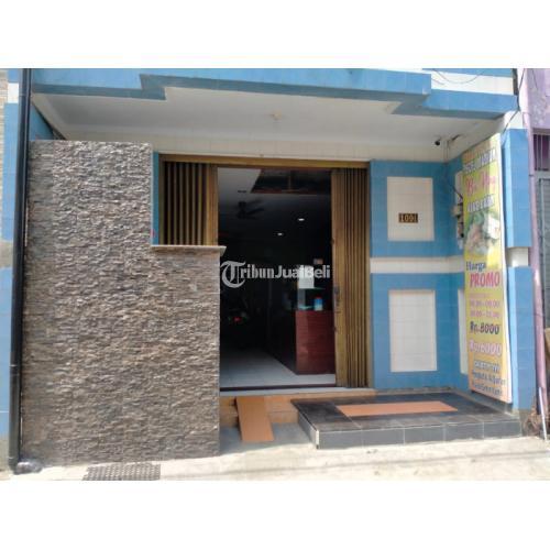 Hotel 9 BR dan Cafe Di Pusat Bisnis Surabaya