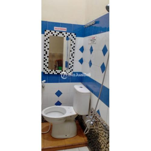 Hotel 9 BR dan Cafe Di Pusat Bisnis Surabaya