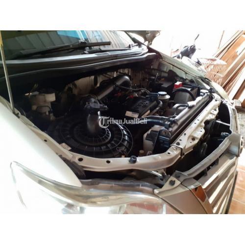 Mobil Toyota Innova G 2.0 Manual Tahun 2010 Bekas Surat Lengkap - Grobogan