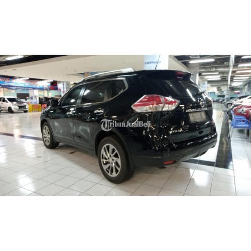 Mobil Nissan X-Trail AT 2015 Bekas Warna Hitam Terawat Bisa Kredit - Surabaya