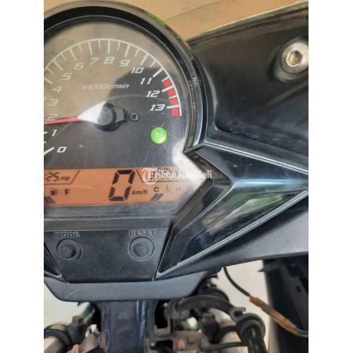 Motor Honda CBR 150 Build Up Thailand 2013 Bekas Surat Lengkap - Jakarta Selatan