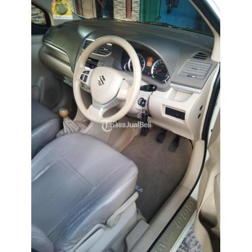 Mobil Suzuki Ertiga GX Manual 2014 Warna Putih Bekas Body Mulus - Sragen