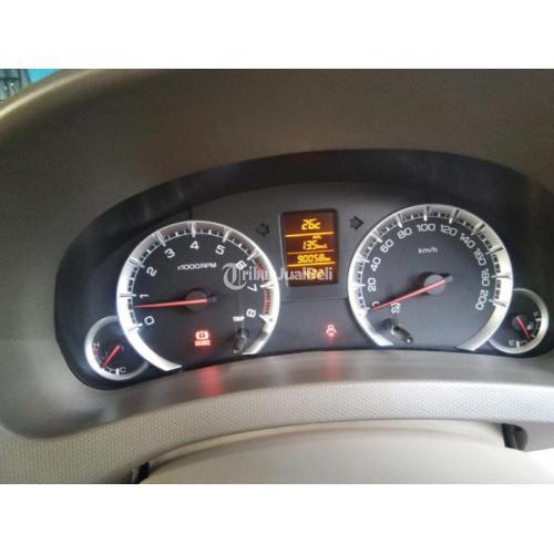 Mobil Suzuki Ertiga GX Manual 2014 Warna Putih Bekas Body Mulus - Sragen