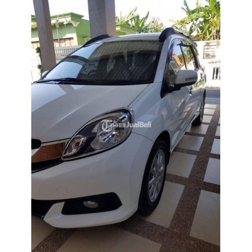 Mobil Honda Mobilio E 2014 Automatic Putih Bekas Pajak Hidup - Sukoharjo