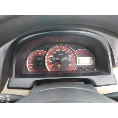 Mobil Daihatsu Xenia X Upgrade R 2014 Manual Bekas Pajak Baru - Semarang