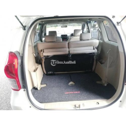 Mobil Toyota Avanza G 2014 White Bekas Tangan 1 Low KM Bisa Kredit - Badung