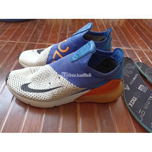 cari sepatu nike original