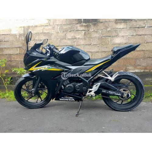 Motor Honda CBR 150R 2016 Bekas Surat Lengkap Pajak Baru Bisa TT - Denpasar