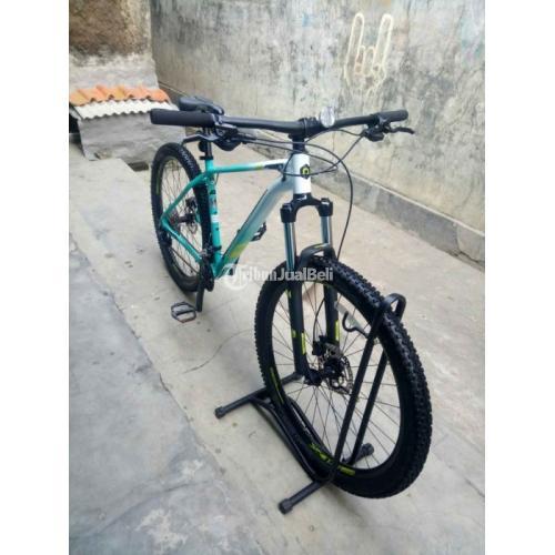 Sepeda Polygon Xtrada Limited Edition Frame Alloy Size M Bekas