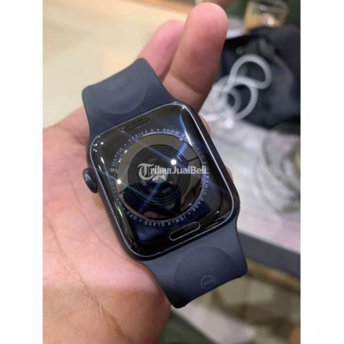 Apple iWatch Series 40mm Space Gray Bekas Lengkap Mulus Normal