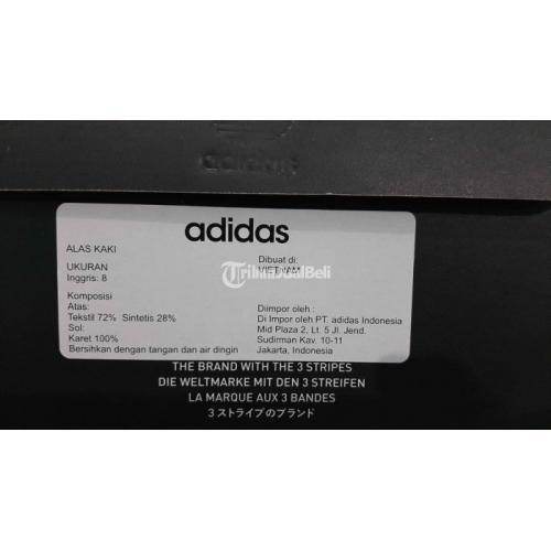 box sepatu adidas original