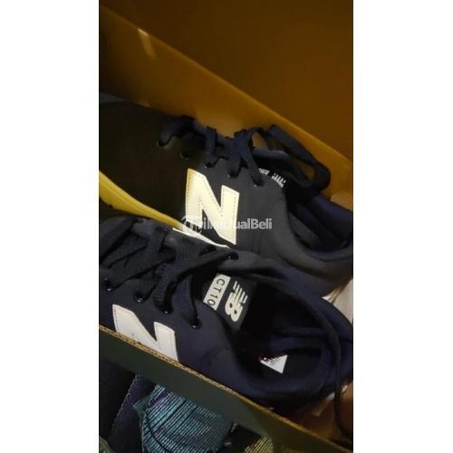 Sepatu New Balance CT10 Warna Navy White Size Bekas Original