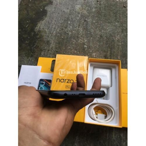 HP Realme Narzo 20 Pro Ram 8GB/128GB Bekas Fullste Baterai Awet - Denpasar