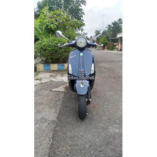 Motor Vespa Primavera Iget Navy 2016 Surat Lengkap Bekas Normal di