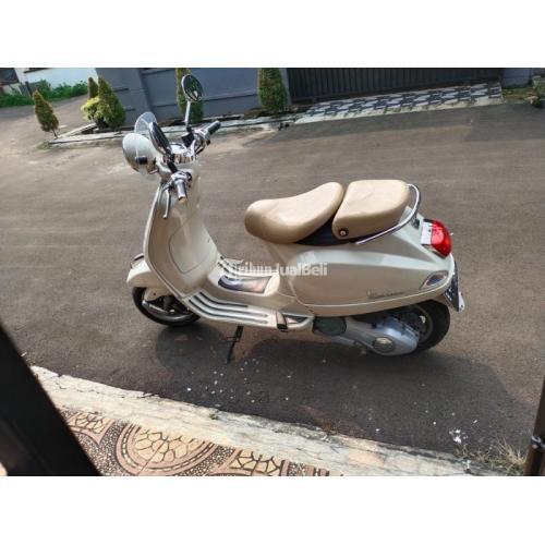 Motor Vespa LXV 3v 2015 Bekas Mulus Like New Pajak Hidup - Jakarta Pusat