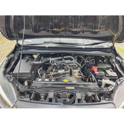 Mobil Toyota Innova Reborn 2015 2.0 Bensin Manual Bekas Orisinil Siap Pakai - Jogja