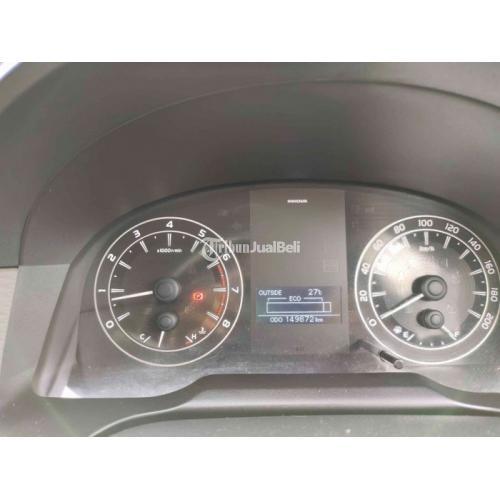 Mobil Toyota Innova Reborn 2015 2.0 Bensin Manual Bekas Orisinil Siap Pakai - Jogja