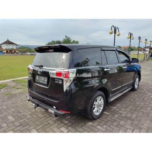 Mobil Toyota Innova Reborn 2015 2.0 Bensin Manual Bekas Orisinil Siap Pakai - Jogja