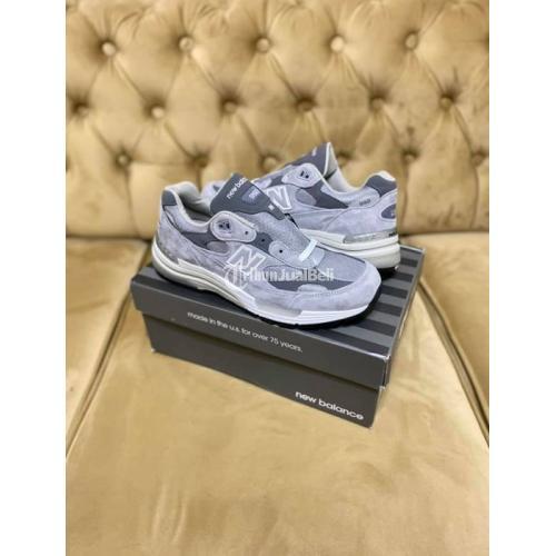 Sepatu Sneakers New Balance 992 Grey Baru BNIB - Surabaya