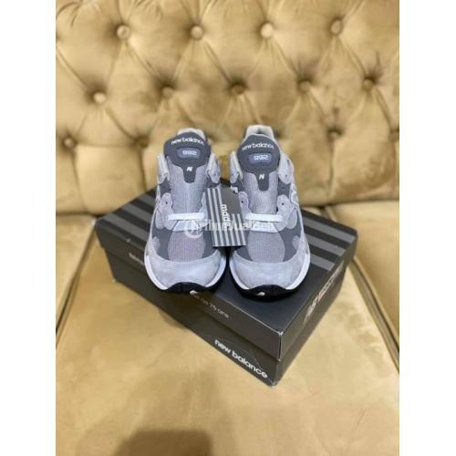 Sepatu Sneakers New Balance 992 Grey Baru BNIB - Surabaya