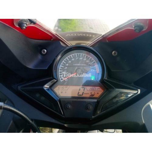 Motor Honda CBR150R Repsol 2015 Bekas Surat Lengkap Pajak Hidup - Surabaya