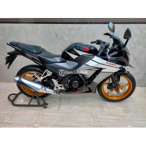 Motor Honda CBR 2014 Bekas Surat Lengkap Mesin Halus Mulus - Surabaya