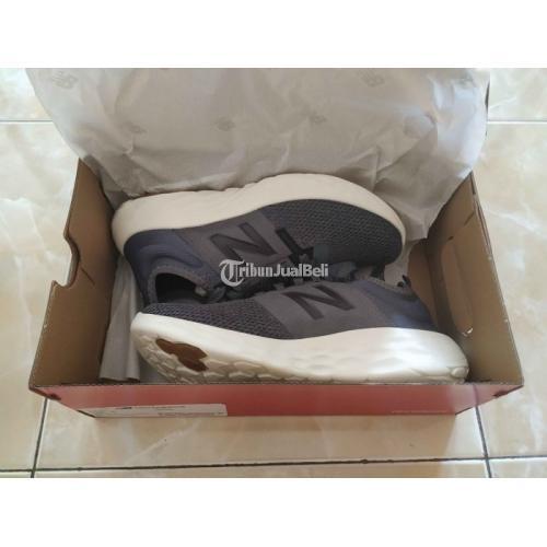 Sepatu New Balance Fresh Foam Sport V2 Grey Original Baru Size EU 42 - Semarang