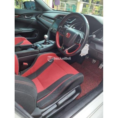 Mobil Honda Civic R M/T 2018 Bekas Tangan1 Lengkap Full Original - Jogja