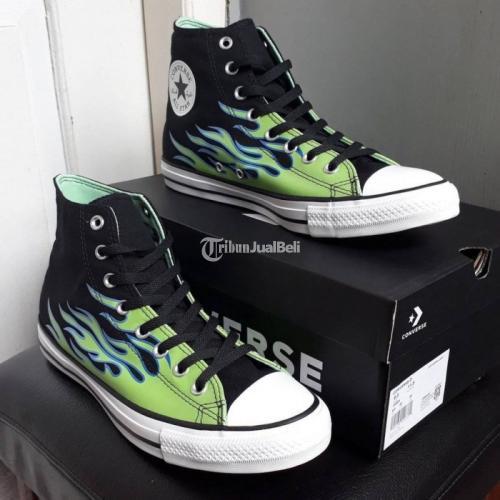 Custom sales sepatu converse