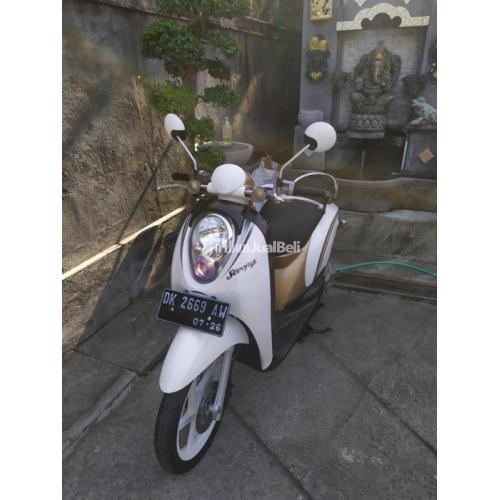Motor Honda Scoopy 2011 Putih Bekas Surat Lengkap Pajak On - Denpasar