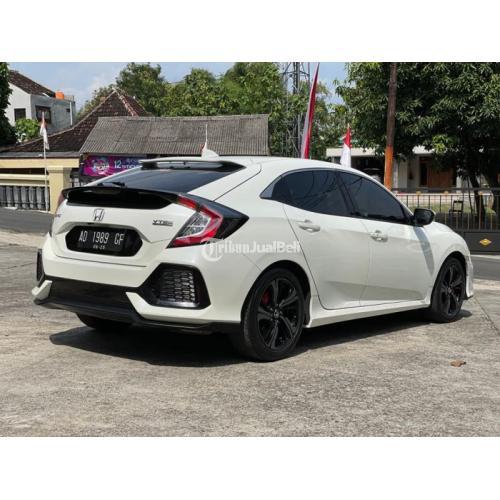 Mobil Honda Civic Turbo 2017 Matik Bekas Terawat Pajak Panjang - Solo