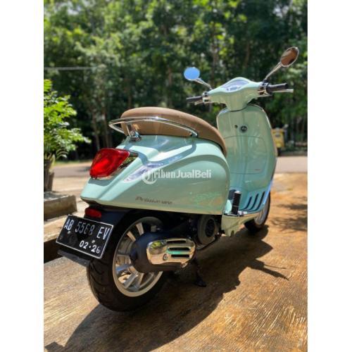 Motor Vespa Primavera iGet ABS 2021 Green Relax Bekas Pajak Hidup Surat Lengkap Istimewa - Bantul