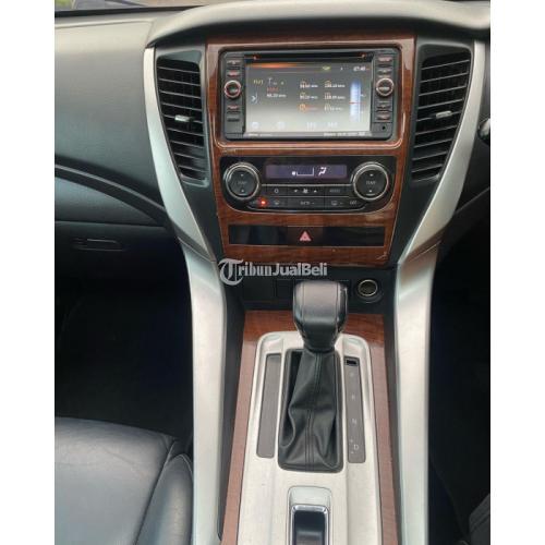 Mobil Mitsubishi Pajero Sport Dakar 4X2 2016 White Bekas Plat AA Unit Terawat Nego - Yogyakarta