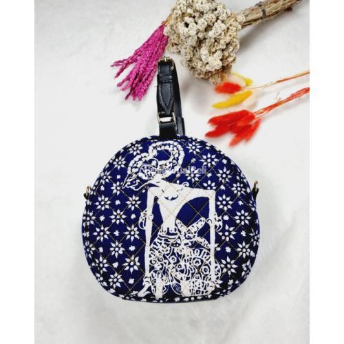 Comedy Woman filmidagi yalangoch ayollar Yupqa porno tomosha