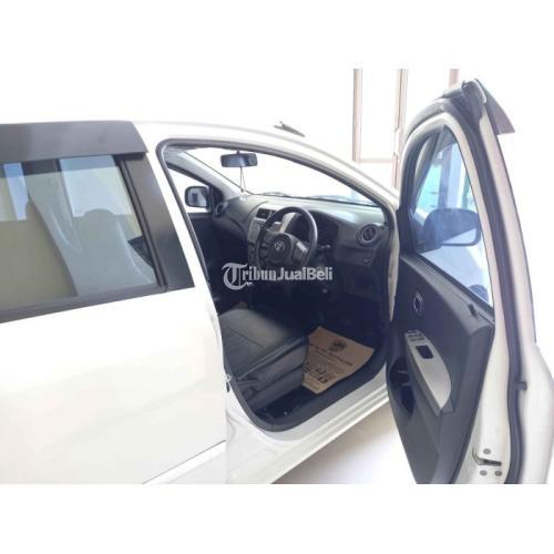 Mobil Toyota Agya Tipe G Matic Tahun 2016 Bekas Warna Putih Siap Pakai - Lamongan