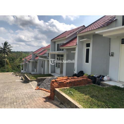 Dijual Rumah Siap Huni Lokasi Strategis LT60 LB30 2KT 1KM Legalitas SHM dan IMB - Malang