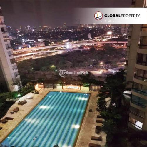 Semi Furnished 3 Bedroom, Low Floor at Taman Anggrek Condominium