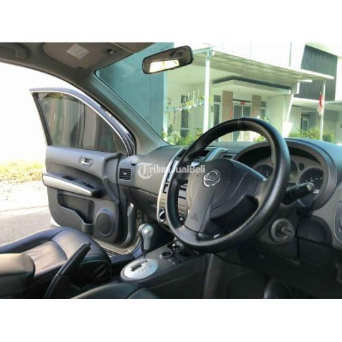 Mobil Nissan XTrail 2.0 CVT 2011 Silver Seken Surat Lengkap - Bandung
