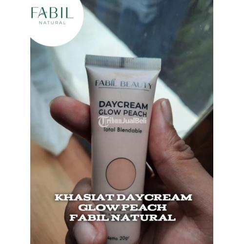Cream Wajah untuk Kulit Kasar Day Cream Glow Peach - Bogor Kota
