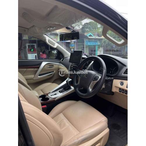 Mobil Mitsubishi Pajero Sport Dakar 2018 Hitam Seken Surat Lengkap Siap Pakai - Kebumen