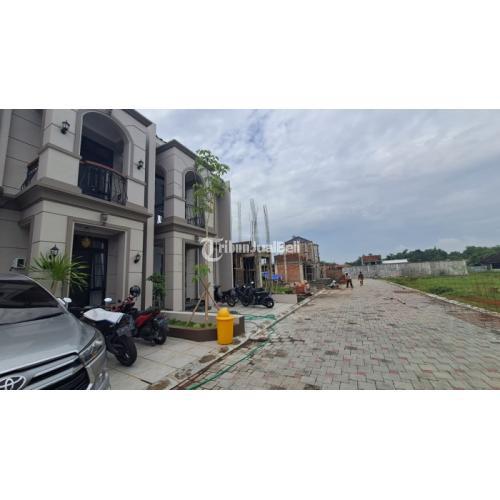 RUMAH MODIS 2 LANTAI TEPI JALAN DEKAT LAPANGAN JAMBIDAN